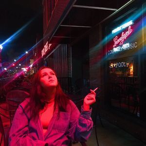 Meet your Posher, Chloe